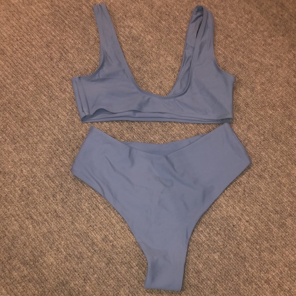 ZAFUL bunDle of 2! High Cut Scoop Bikini Sets - Picture 6 of 9